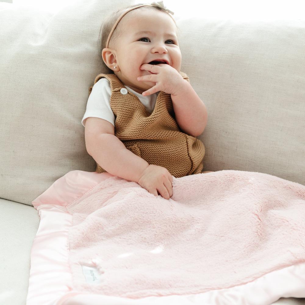 SATIN BORDER MINI BLANKET, LIGHT PINK