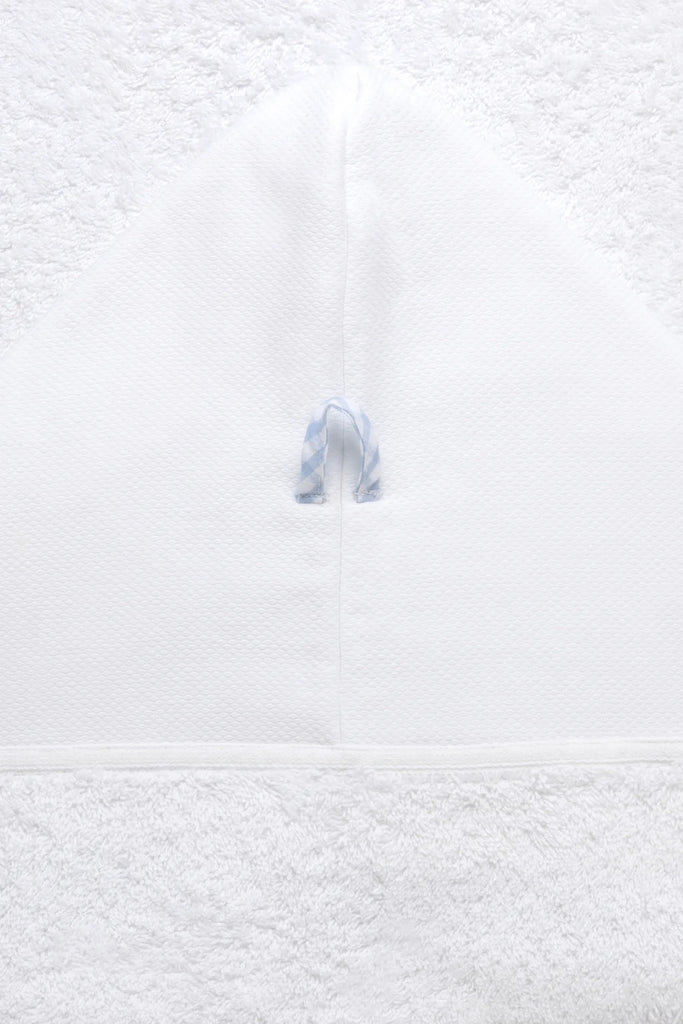 3 marthas hooded everykid towel with blue bunny & carrot applique.  white cotton terry with hood trimmed in blue seersucker